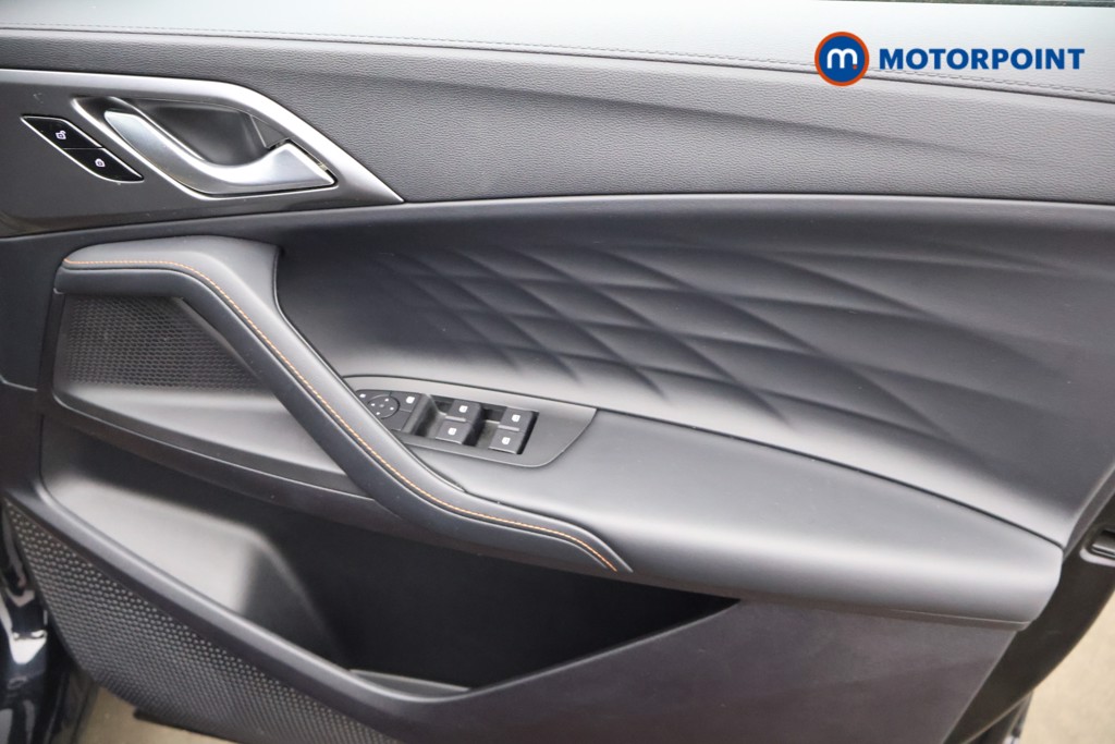 Mg Motor Uk HS SE Automatic Petrol-Electric Hybrid SUV - Stock Number (1622930) - 11th supplementary image