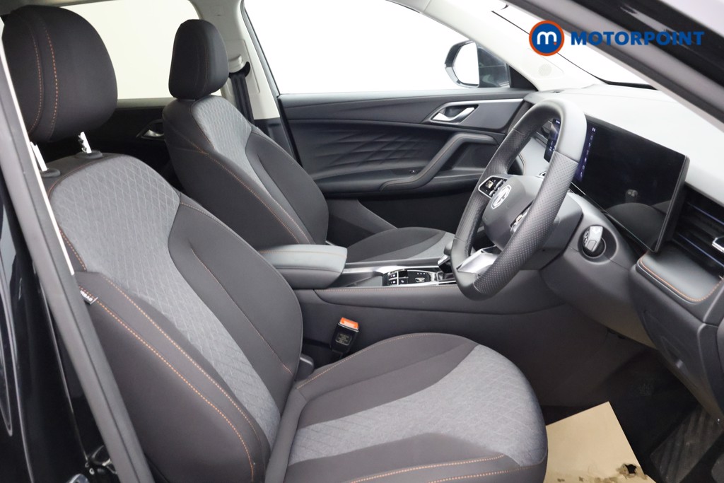 Mg Motor Uk HS SE Automatic Petrol-Electric Hybrid SUV - Stock Number (1622930) - 13th supplementary image