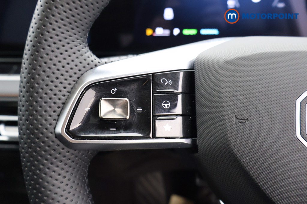 Mg Motor Uk HS SE Automatic Petrol-Electric Hybrid SUV - Stock Number (1622934) - 2nd supplementary image