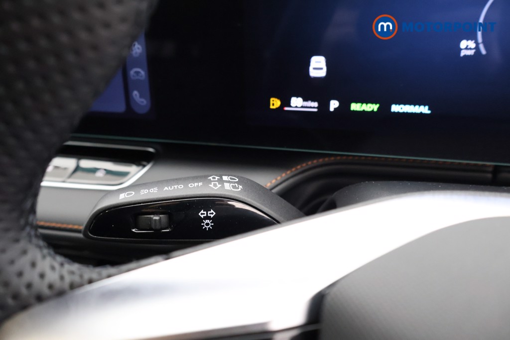 Mg Motor Uk HS SE Automatic Petrol-Electric Hybrid SUV - Stock Number (1622934) - 5th supplementary image