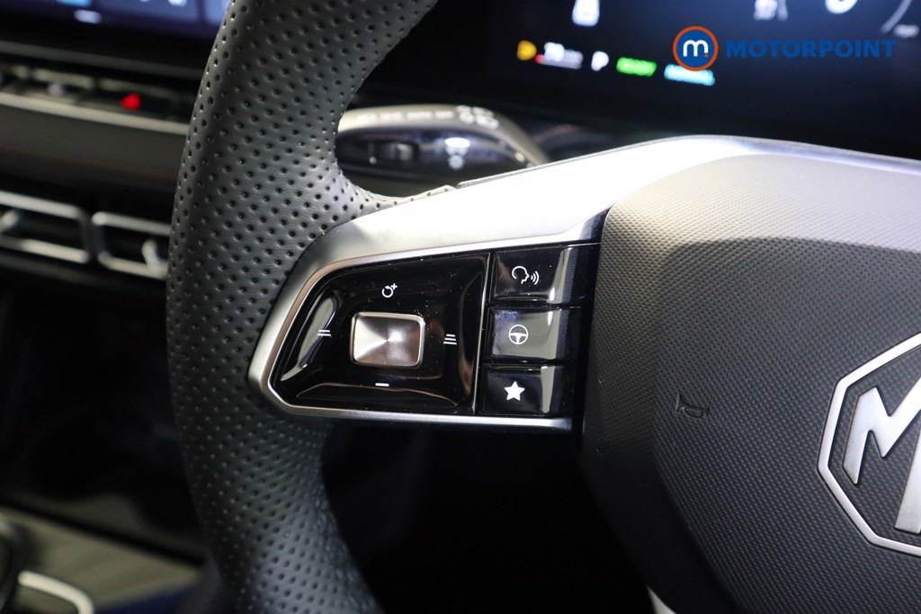 Mg Motor Uk HS SE Automatic Petrol-Electric Hybrid SUV - Stock Number (1622989) - 3rd supplementary image