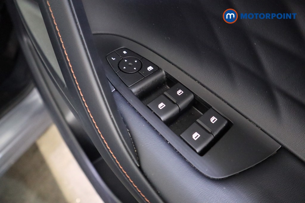 Mg Motor Uk HS SE Automatic Petrol-Electric Hybrid SUV - Stock Number (1623012) - 14th supplementary image