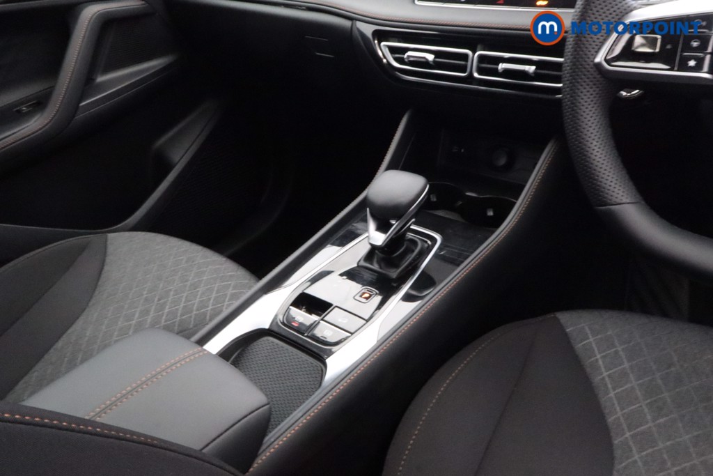 Mg Motor Uk HS SE Automatic Petrol-Electric Hybrid SUV - Stock Number (1623076) - 15th supplementary image