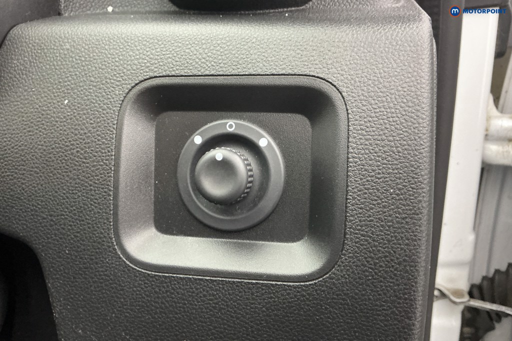 Dacia Duster Comfort Manual Petrol SUV - Stock Number (1623228) - 24th supplementary image