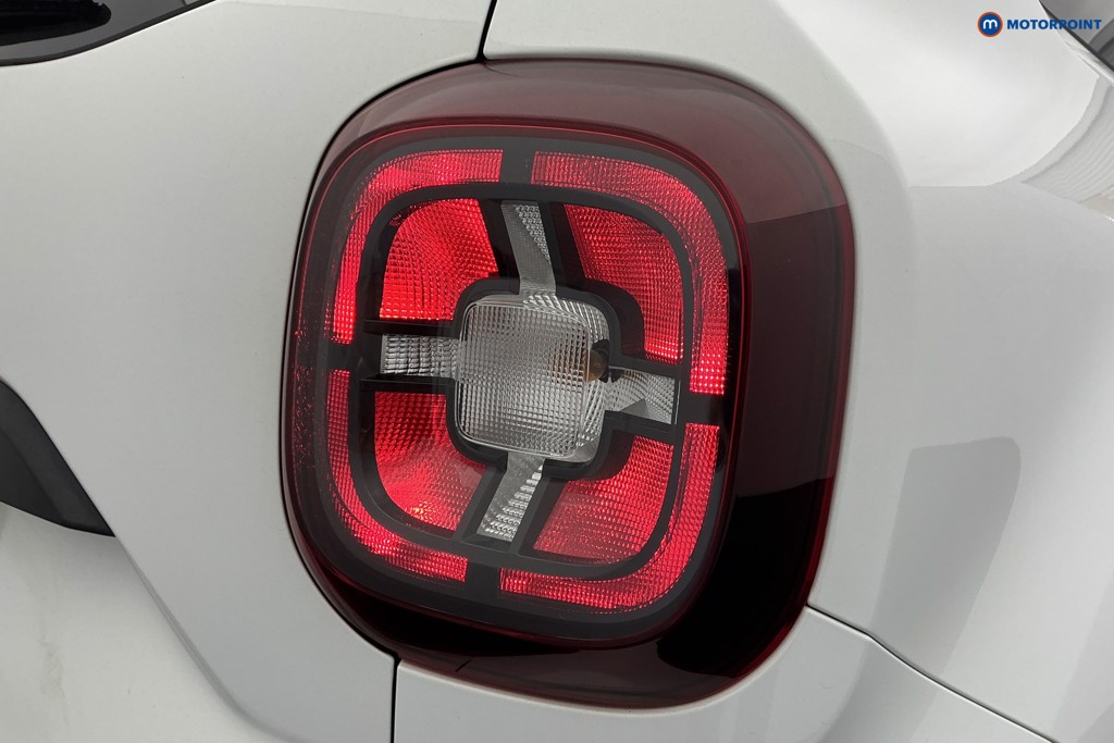 Dacia Duster Comfort Manual Petrol SUV - Stock Number (1623228) - 32nd supplementary image