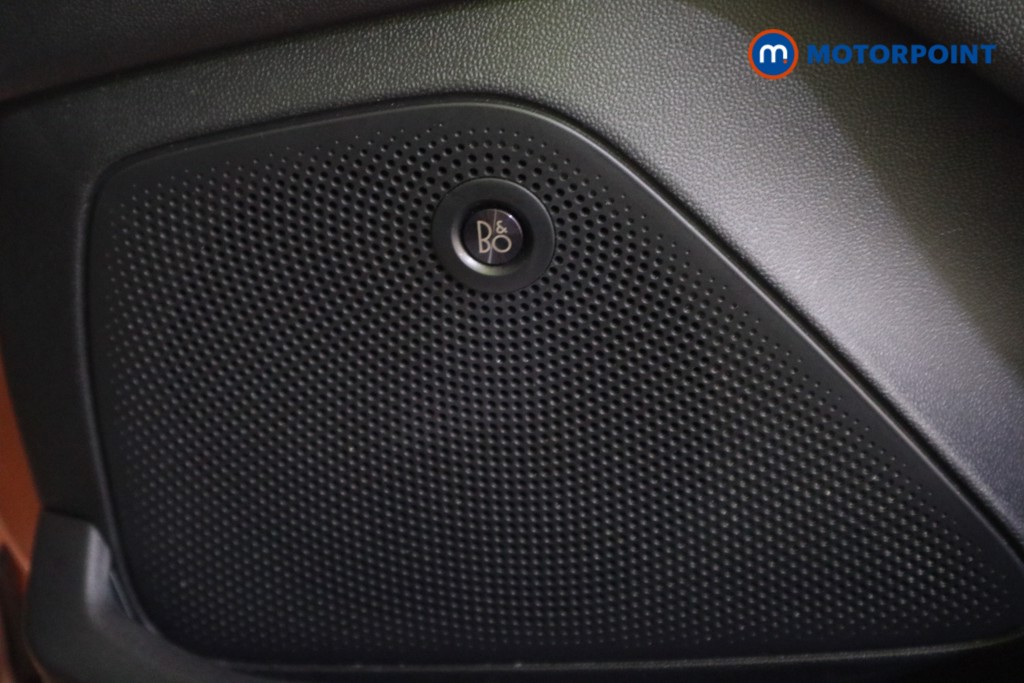 Ford Fiesta Zetec B-Pluso Play Automatic Petrol Hatchback - Stock Number (1623478) - 17th supplementary image