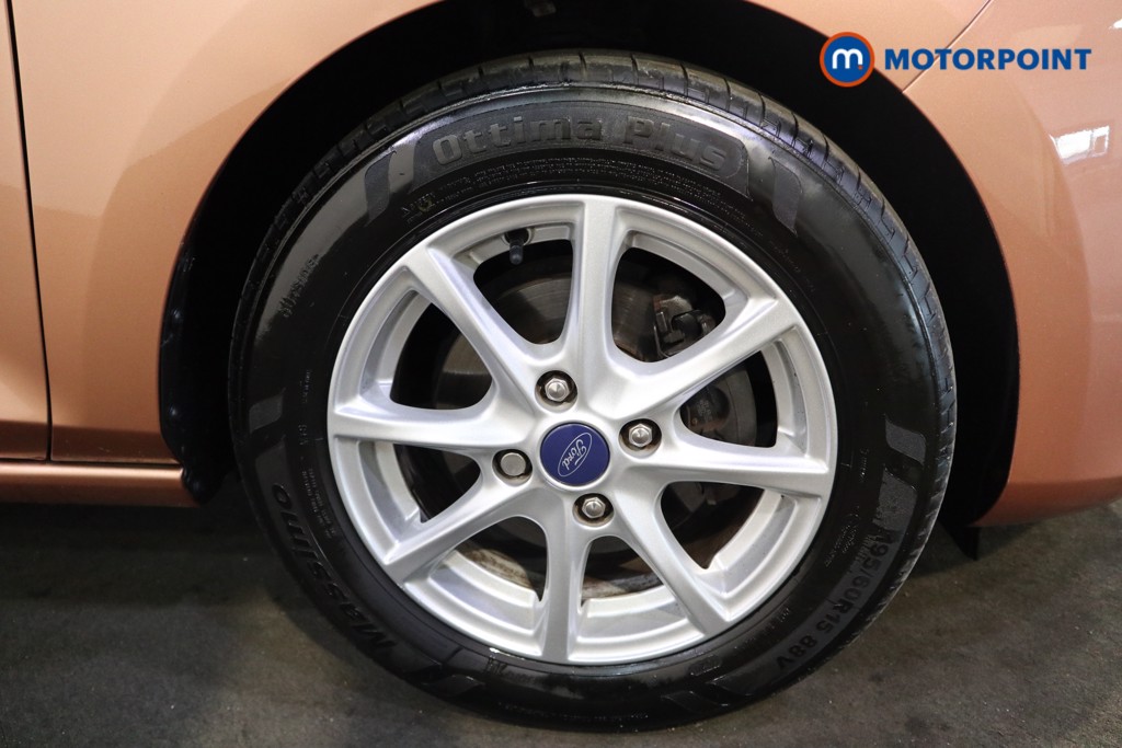 Ford Fiesta Zetec B-Pluso Play Automatic Petrol Hatchback - Stock Number (1623478) - 24th supplementary image