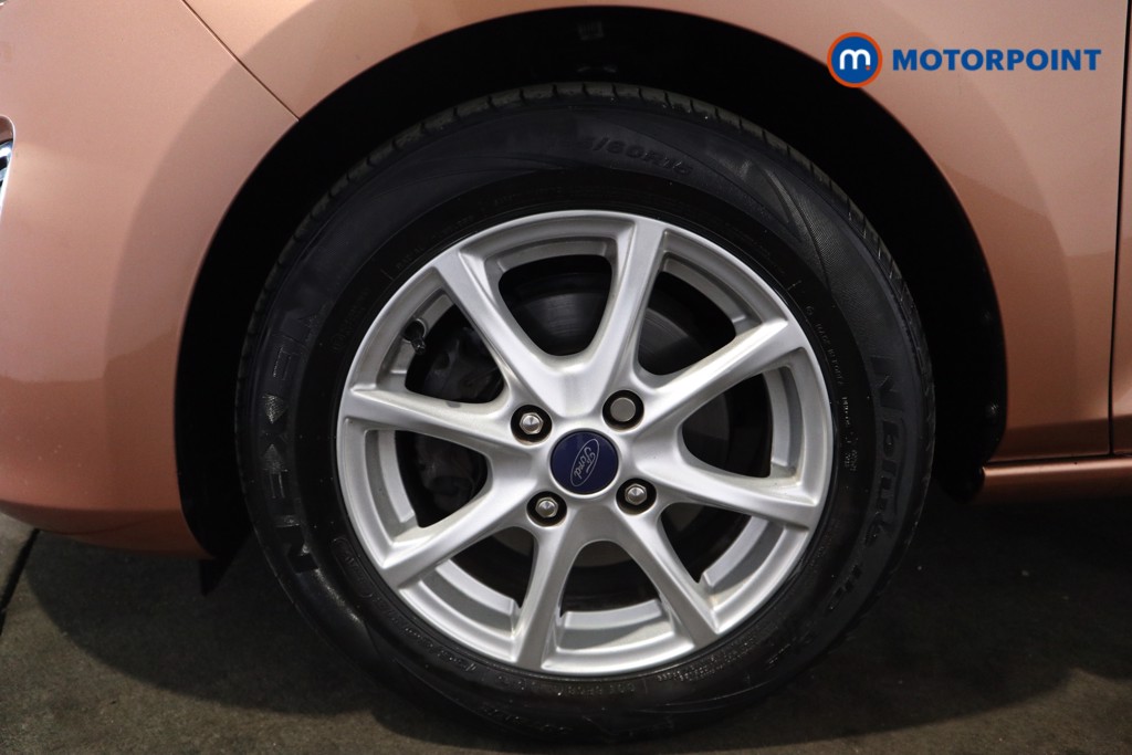 Ford Fiesta Zetec B-Pluso Play Automatic Petrol Hatchback - Stock Number (1623478) - 25th supplementary image