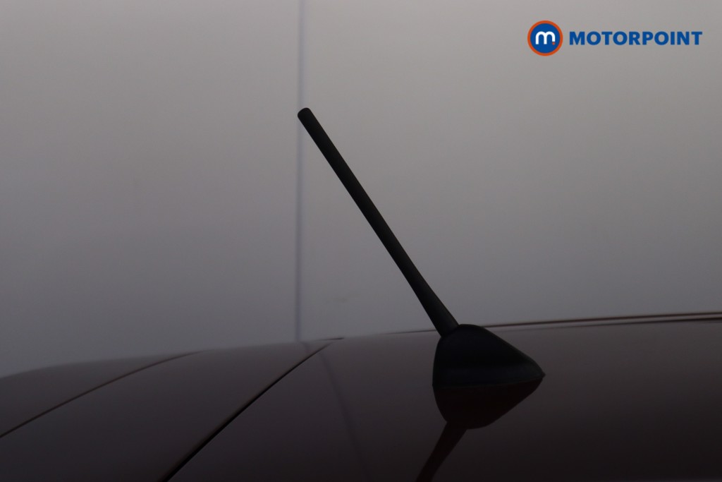 Ford Fiesta Zetec B-Pluso Play Automatic Petrol Hatchback - Stock Number (1623478) - 32nd supplementary image