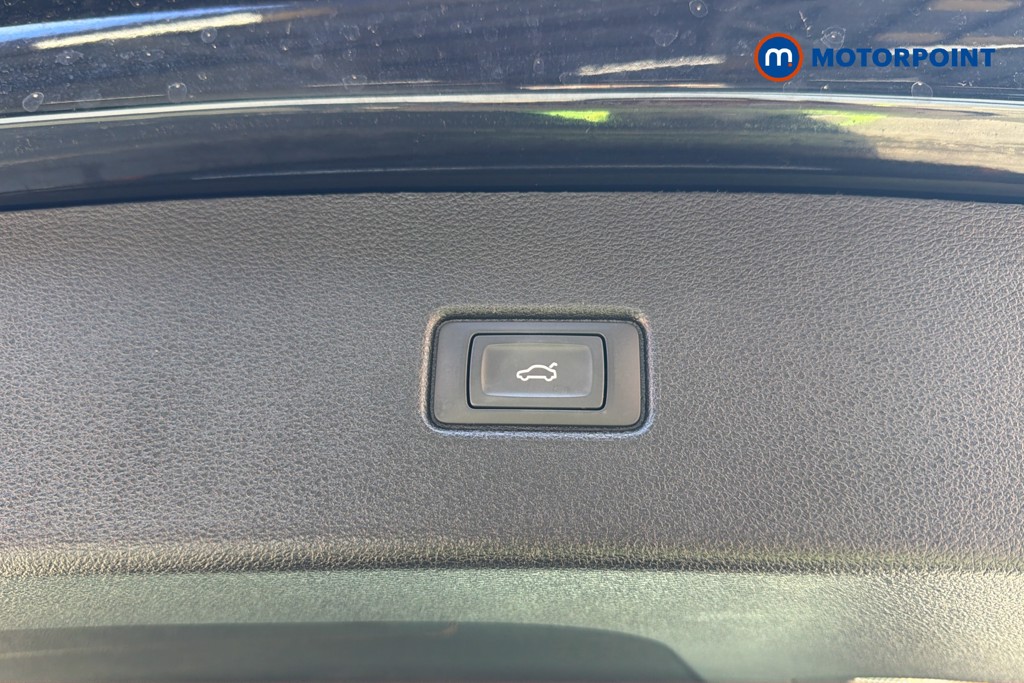 Audi Q5 S Line Automatic Diesel SUV - Stock Number (1623611) - 35th supplementary image