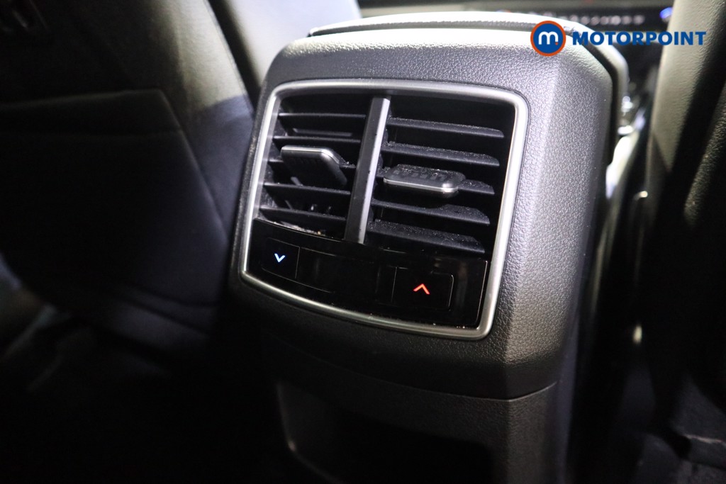 KIA Sportage Gt-Line Automatic Petrol-Electric Hybrid SUV - Stock Number (1623664) - 22nd supplementary image