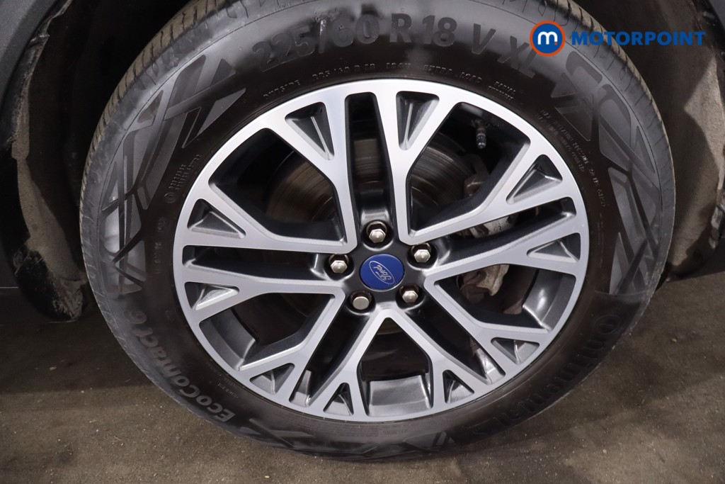 Ford Kuga Titanium Edition Manual Petrol SUV - Stock Number (1623668) - 9th supplementary image