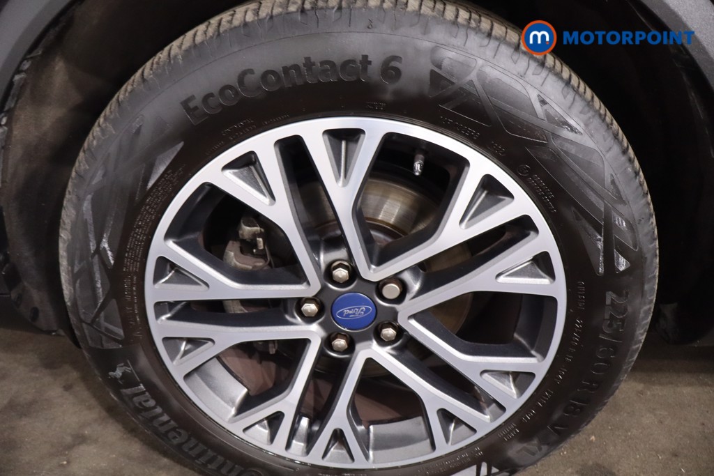 Ford Kuga Titanium Edition Manual Petrol SUV - Stock Number (1623668) - 11th supplementary image