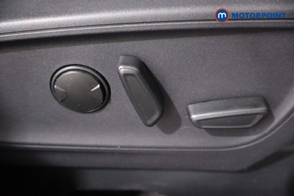 Ford Kuga Titanium Edition Manual Petrol SUV - Stock Number (1623668) - 22nd supplementary image