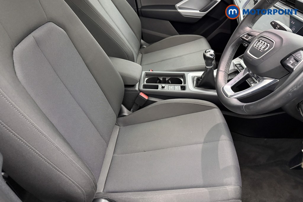 Audi Q3 Technik Manual Petrol SUV - Stock Number (1623743) - 16th supplementary image