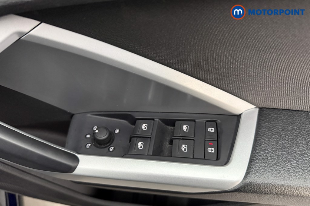 Audi Q3 Technik Manual Petrol SUV - Stock Number (1623743) - 19th supplementary image