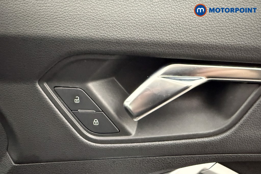 Audi Q3 Technik Manual Petrol SUV - Stock Number (1623743) - 20th supplementary image