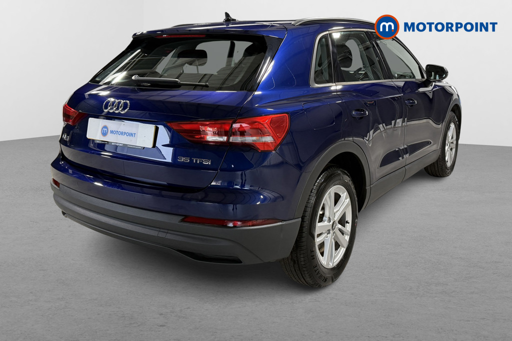 Audi Q3 Technik Manual Petrol SUV - Stock Number (1623743) - Drivers side rear corner
