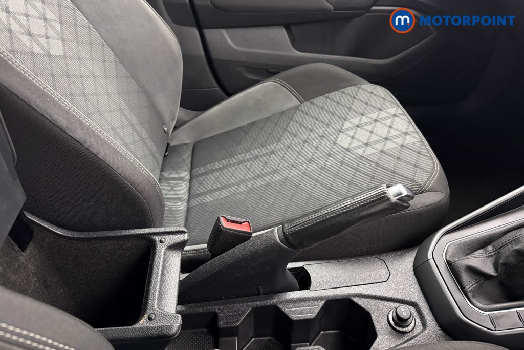 Volkswagen Taigo R-Line Automatic Petrol SUV - Stock Number (1623746) - 15th supplementary image