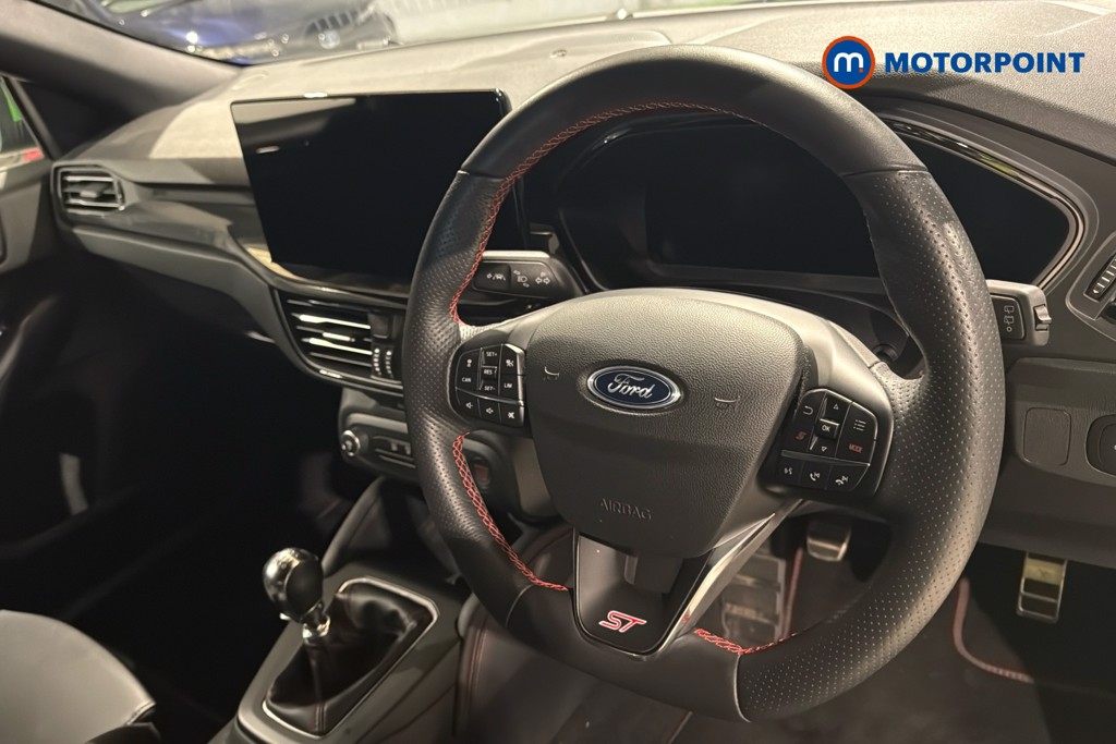 Ford Focus ST Manual Petrol Hatchback - Stock Number (1623807) - 2nd supplementary image