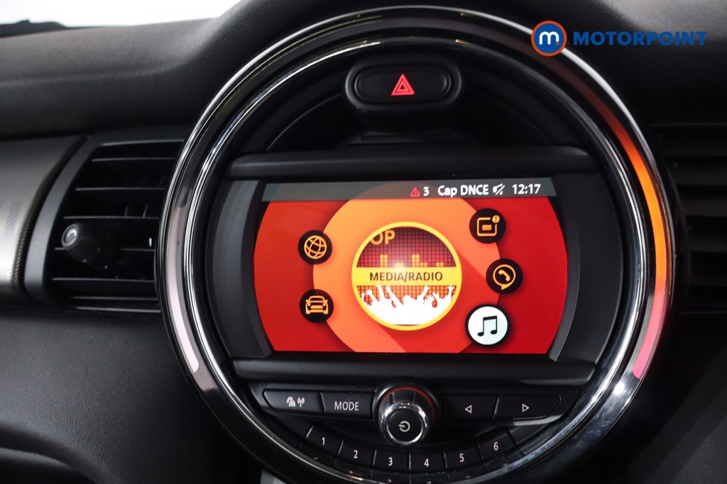 Mini Hatchback Cooper Exclusive Manual Petrol Hatchback - Stock Number (1623821) - 2nd supplementary image