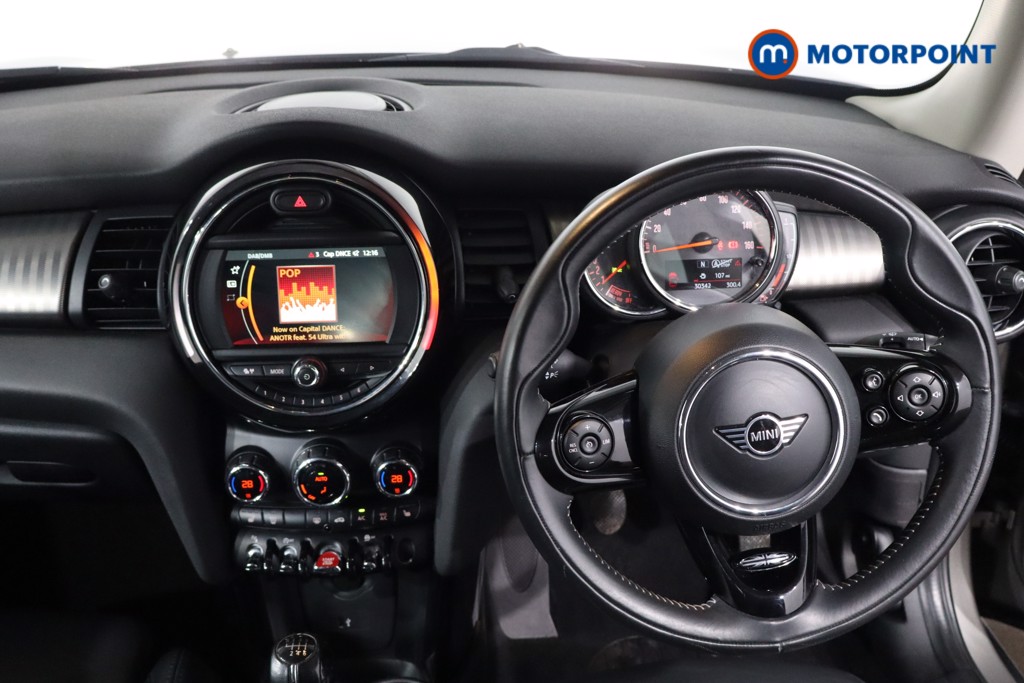 Mini Hatchback Cooper Exclusive Manual Petrol Hatchback - Stock Number (1623821) - 3rd supplementary image