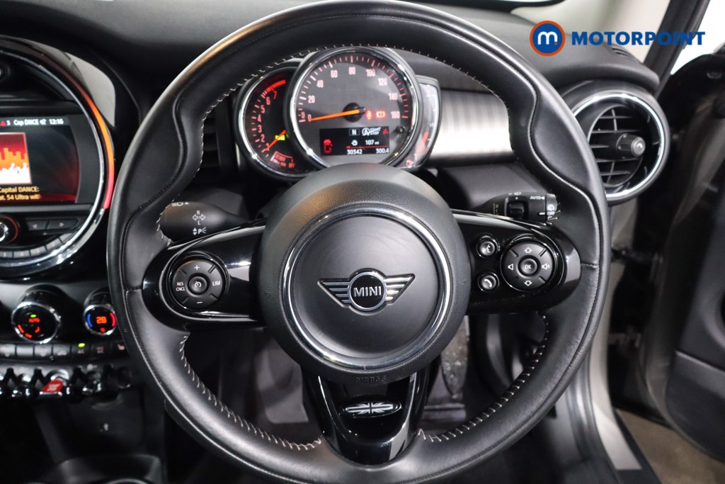 Mini Hatchback Cooper Exclusive Manual Petrol Hatchback - Stock Number (1623821) - 6th supplementary image