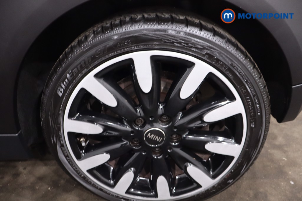 Mini Hatchback Cooper Exclusive Manual Petrol Hatchback - Stock Number (1623821) - 11th supplementary image