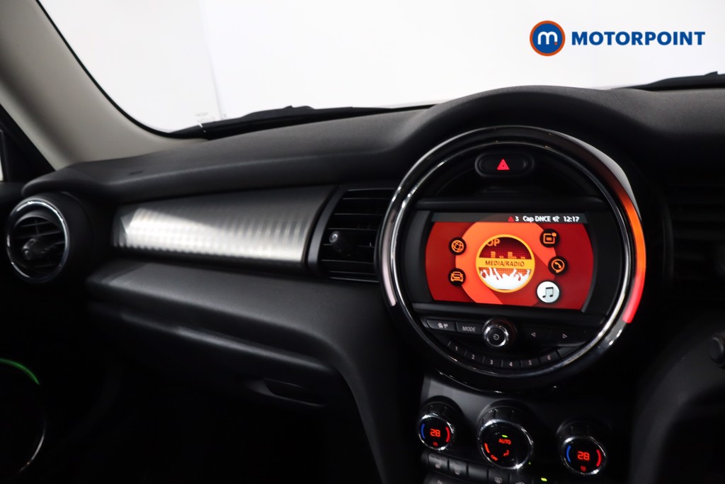 Mini Hatchback Cooper Exclusive Manual Petrol Hatchback - Stock Number (1623821) - 19th supplementary image