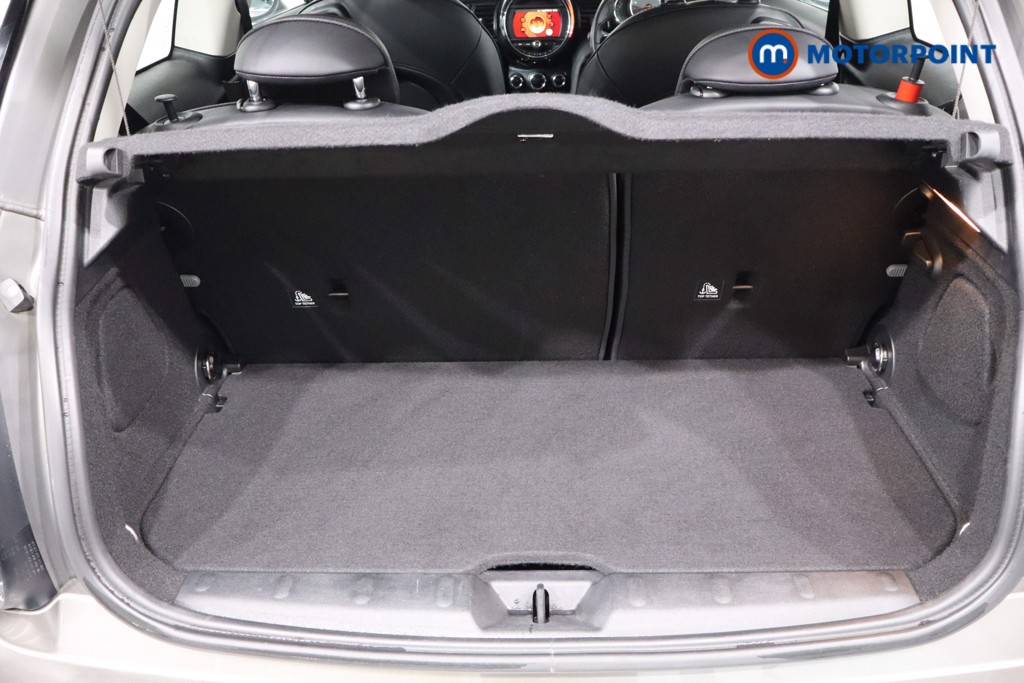 Mini Hatchback Cooper Exclusive Manual Petrol Hatchback - Stock Number (1623821) - 39th supplementary image