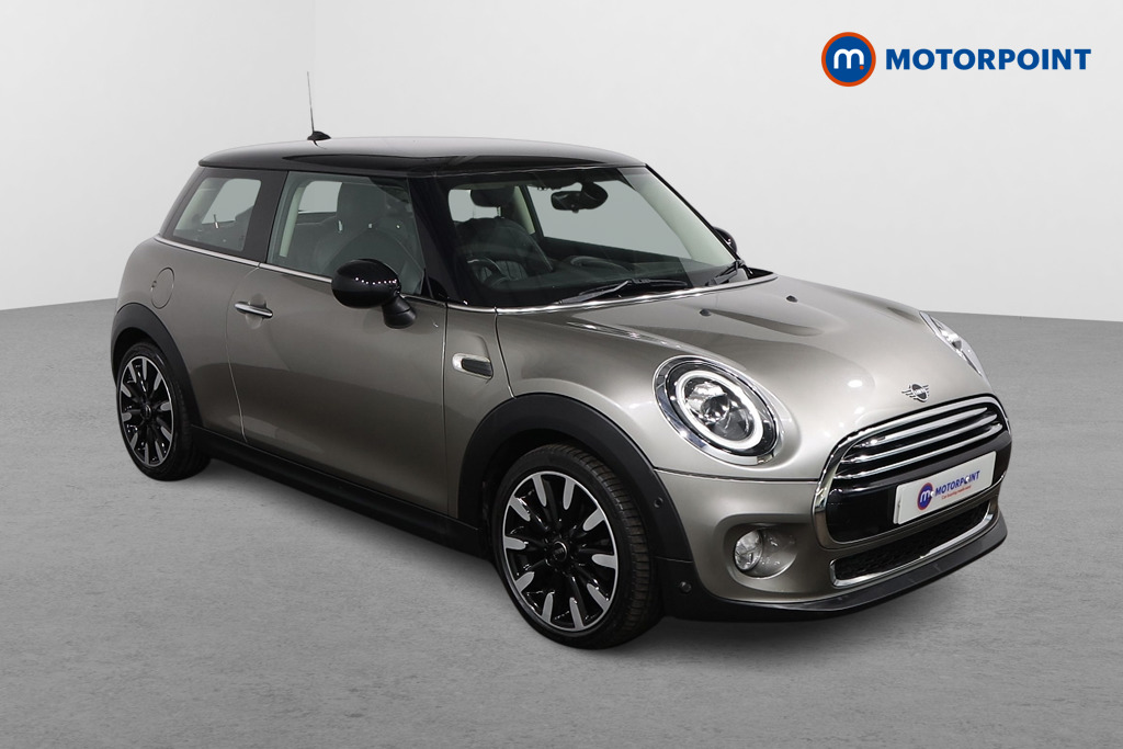 Mini Hatchback Cooper Exclusive Manual Petrol Hatchback - Stock Number (1623821) - Drivers side front corner