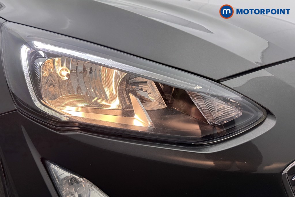 Ford Focus Titanium X Manual Petrol Hatchback - Stock Number (1623822) - 13th supplementary image