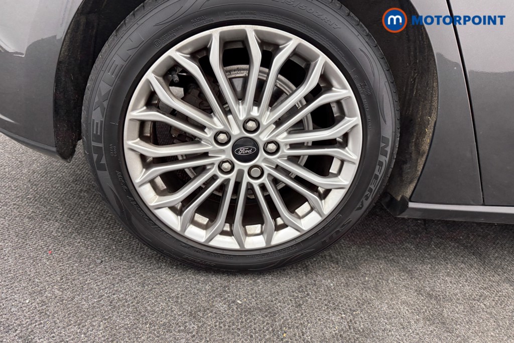 Ford Focus Titanium X Manual Petrol Hatchback - Stock Number (1623822) - 18th supplementary image