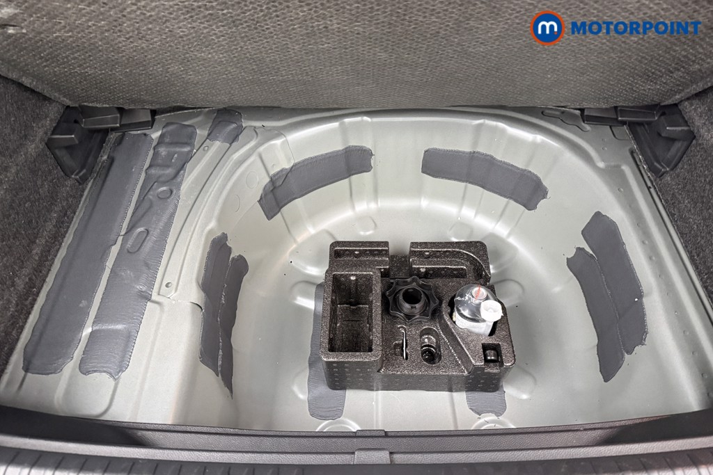 Seat Arona Fr Edition Manual Petrol SUV - Stock Number (1623839) - 20th supplementary image