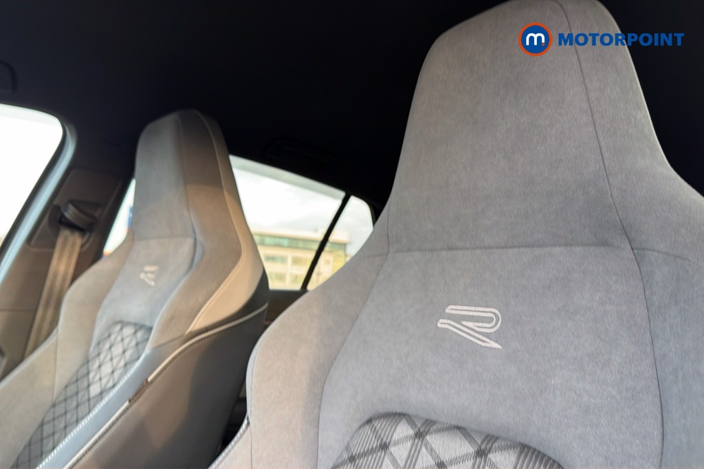 Volkswagen Golf R-Line Manual Petrol Hatchback - Stock Number (1623953) - 23rd supplementary image