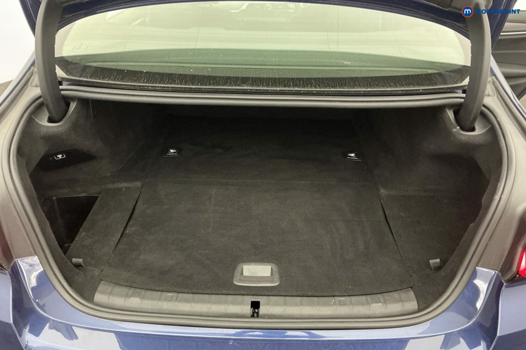 BMW 5 Series M Sport Automatic Petrol Plug-In Hybrid Saloon - Stock Number (1623957) - 3rd supplementary image