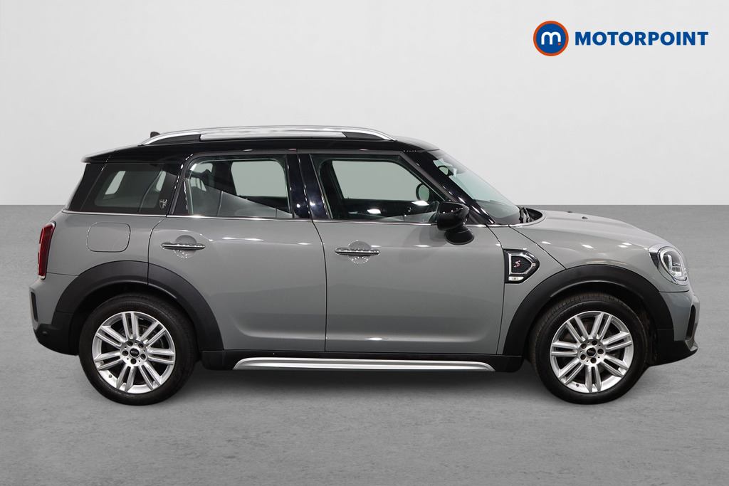 Mini Countryman Cooper S Exclusive Manual Petrol SUV - Stock Number (1623959) - Drivers side
