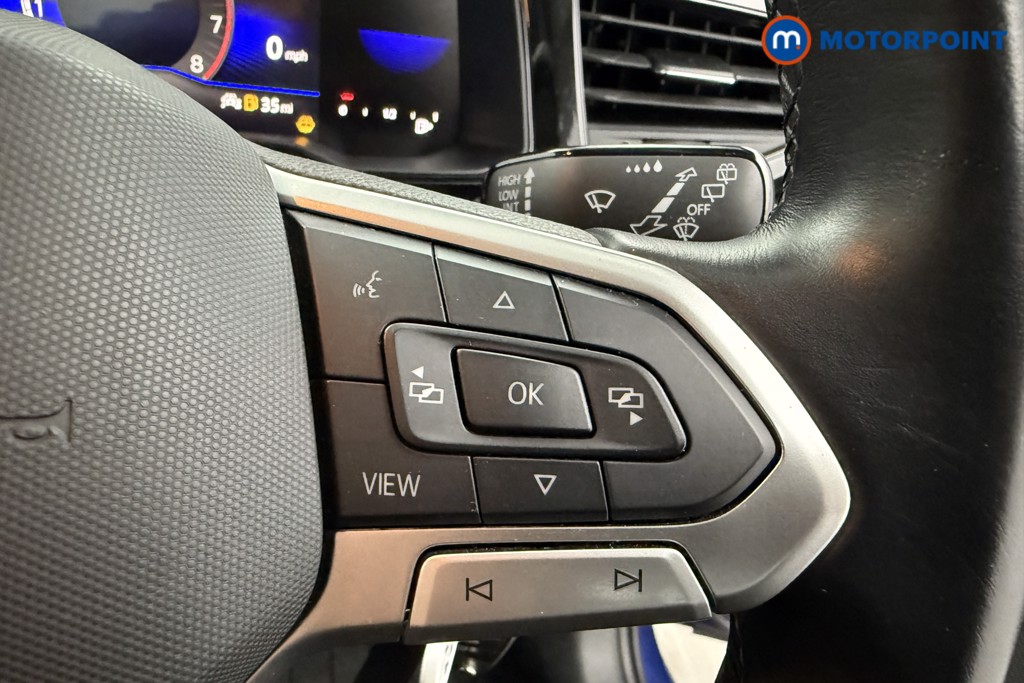 Volkswagen Polo Life Manual Petrol Hatchback - Stock Number (1624119) - 4th supplementary image