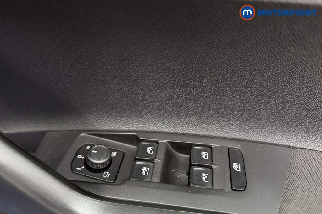 Volkswagen Polo Life Manual Petrol Hatchback - Stock Number (1624119) - 17th supplementary image