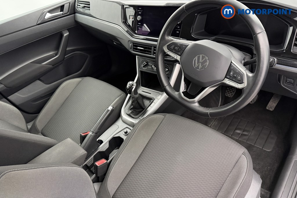 Volkswagen Polo Life Manual Petrol Hatchback - Stock Number (1624119) - 1st supplementary image