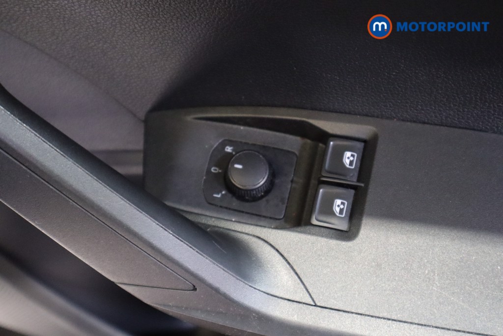 Seat Ibiza SE Manual Petrol Hatchback - Stock Number (1624336) - 11th supplementary image