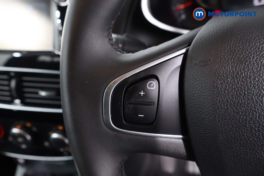 Renault Clio Dynamique Nav Automatic Diesel Hatchback - Stock Number (1624353) - 7th supplementary image