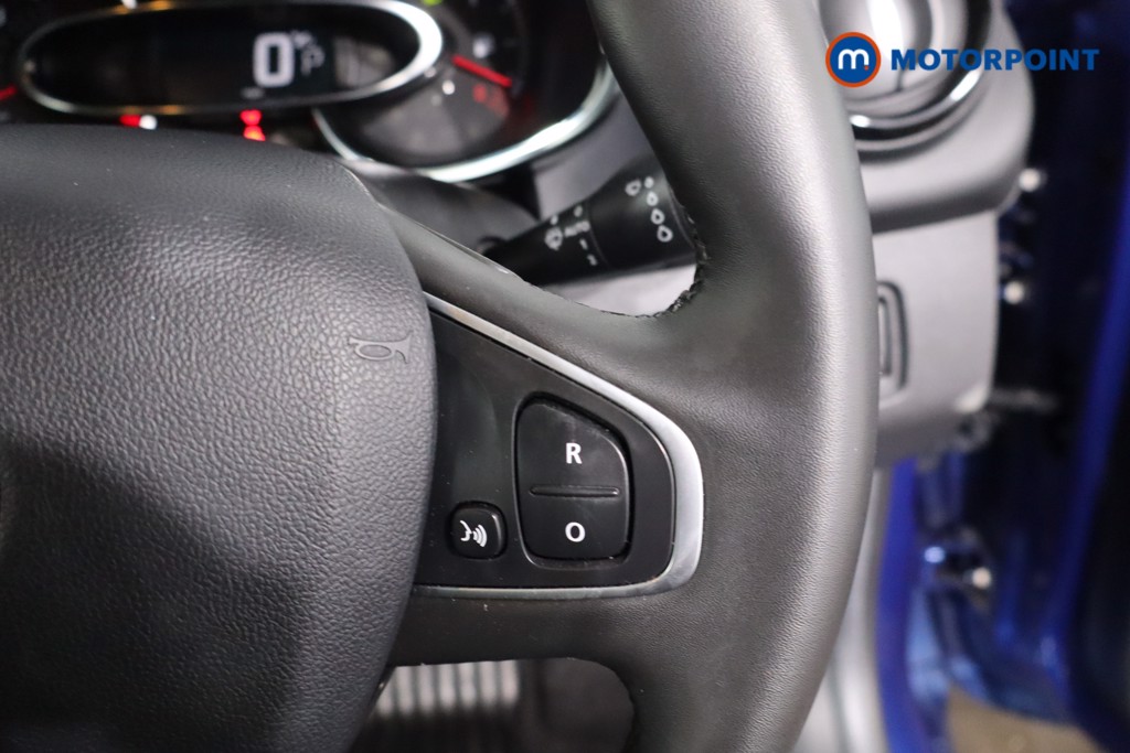 Renault Clio Dynamique Nav Automatic Diesel Hatchback - Stock Number (1624353) - 8th supplementary image
