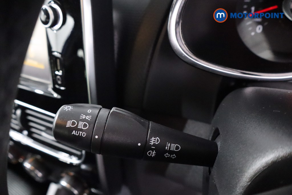 Renault Clio Dynamique Nav Automatic Diesel Hatchback - Stock Number (1624353) - 14th supplementary image