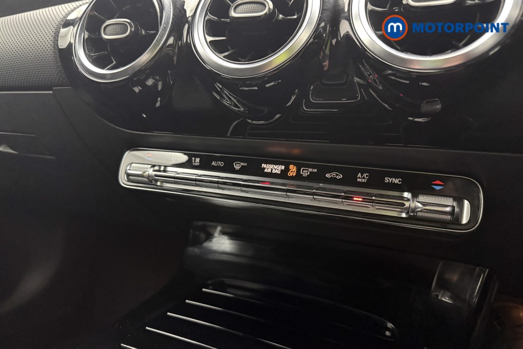 Mercedes-Benz A Class Amg Line Automatic Diesel Saloon - Stock Number (1624471) - 13th supplementary image