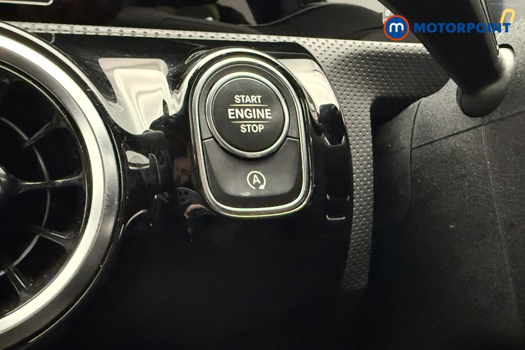 Mercedes-Benz A Class Amg Line Automatic Diesel Saloon - Stock Number (1624471) - 17th supplementary image