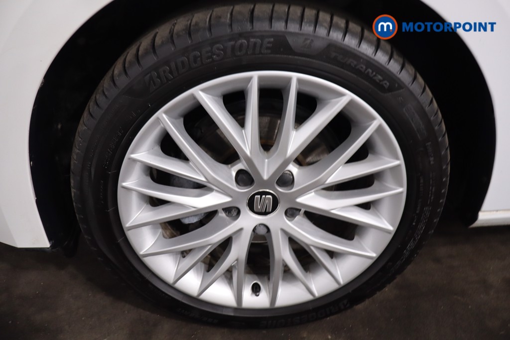 Seat Leon Se Dynamic Manual Petrol Hatchback - Stock Number (1624521) - 11th supplementary image