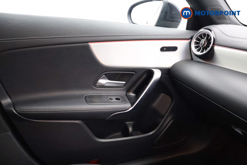 Mercedes-Benz CLA Amg Line Automatic Petrol Estate - Stock Number (1624566) - 15th supplementary image
