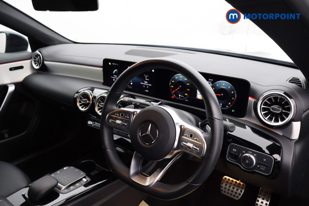 Mercedes-Benz CLA Amg Line Automatic Petrol Estate - Stock Number (1624566) - 17th supplementary image