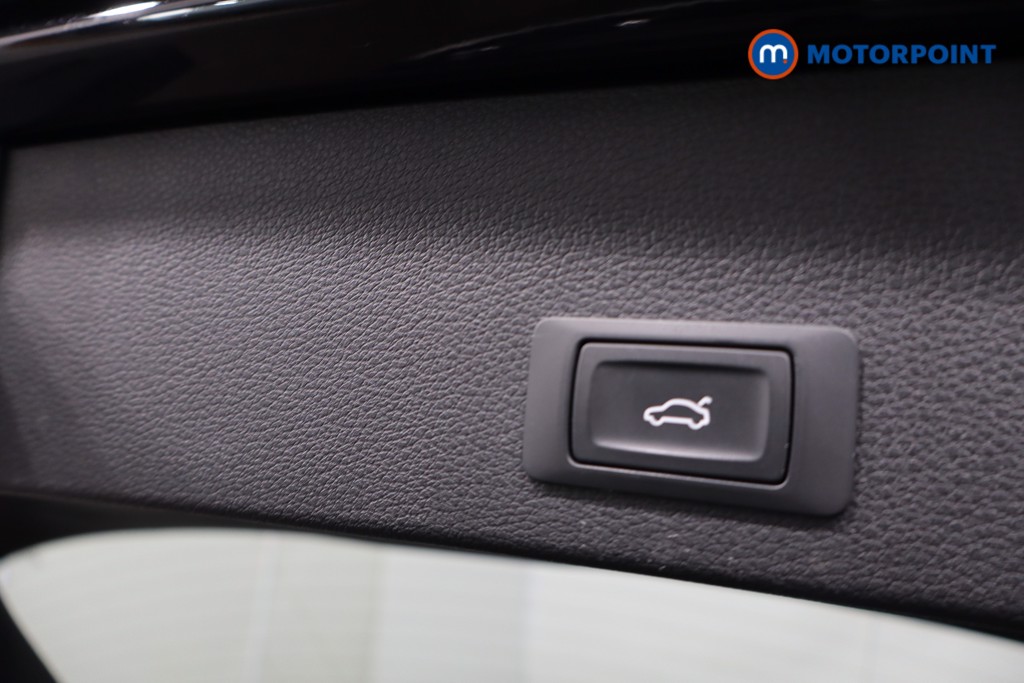 Audi Q2 S Line Automatic Petrol SUV - Stock Number (1624609) - 44th supplementary image